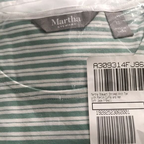 Martha Stewart Striped Poplin Cuffs and Hem Knit Top - Picture 5 of 6